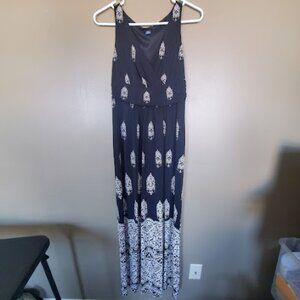Chaps Maxi Dress Black White Paisley Size M Stretch V-neck Sleeveless Boho